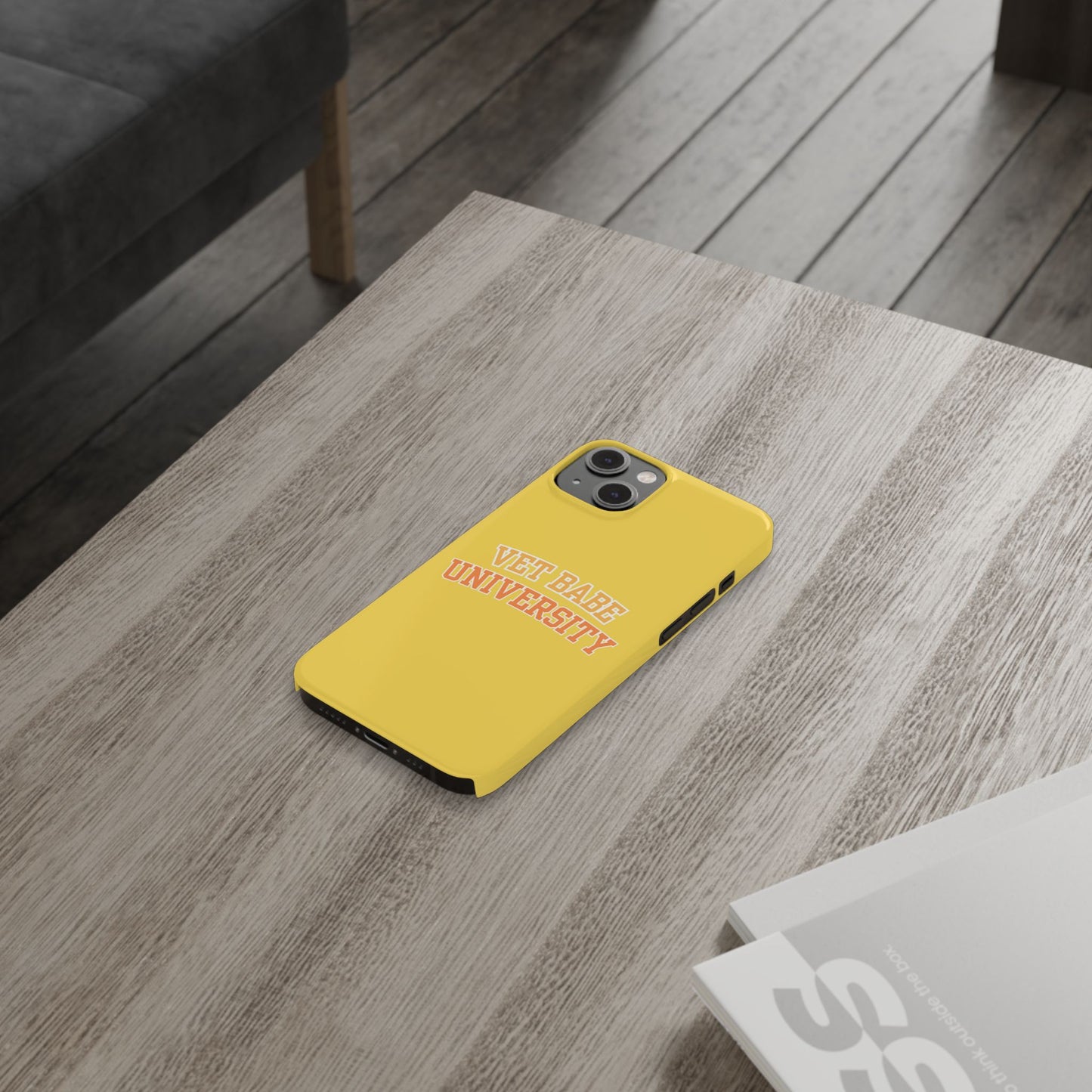 VET BABE UNIVERSITY SLIM PHONE CASE