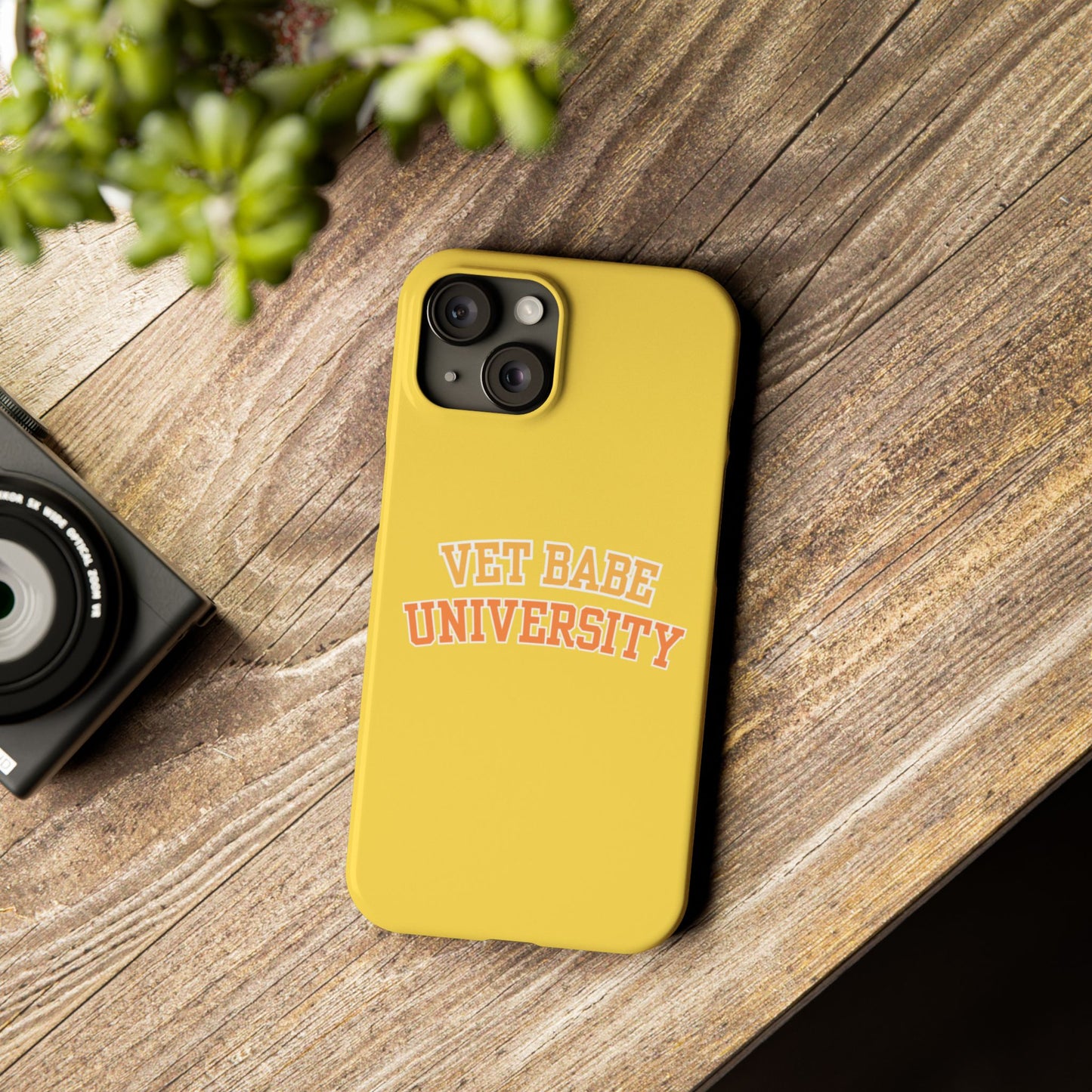VET BABE UNIVERSITY SLIM PHONE CASE